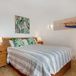 Lovely Duplex With Sea Views *