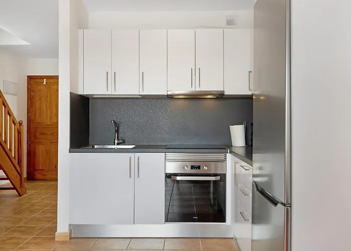 Lovely Duplex With Sea Views Коста-Тегисе